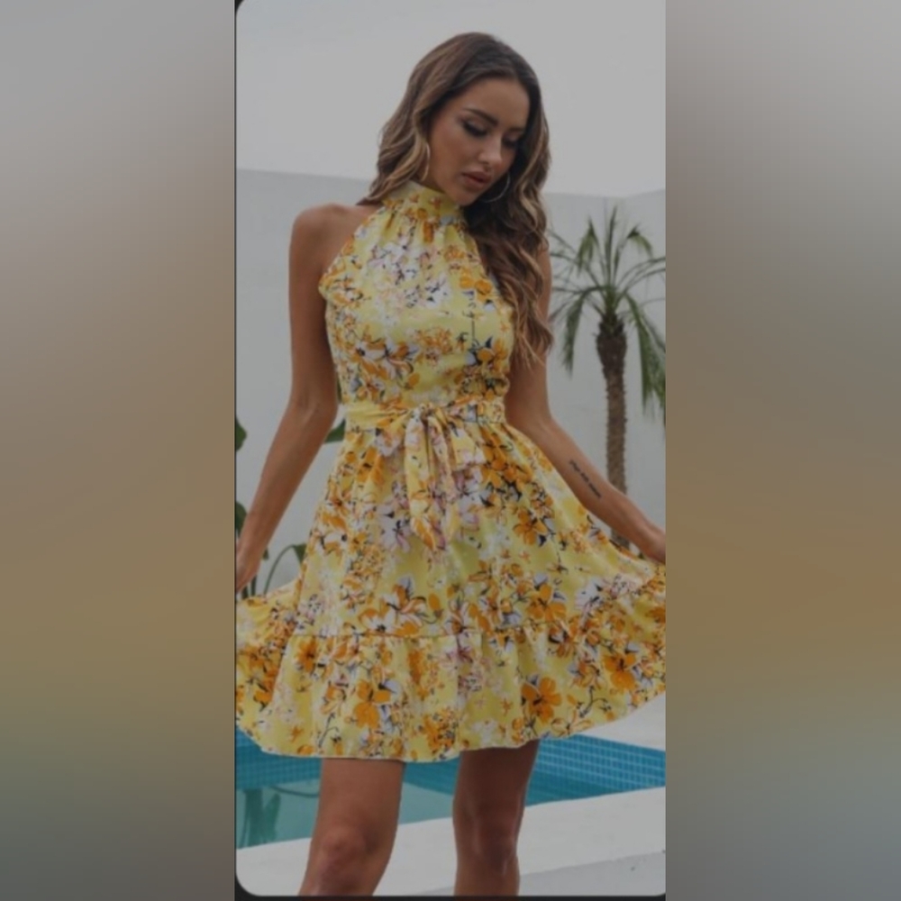 Fashion Nova Floral Yellow Halter Sleeveless Swing Chiffon Holiday Midi Dress.